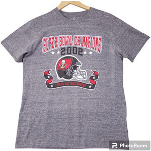 Tampa Bay Buccaneers NFL 2002 Super Bowl 50 Champions Graphic T-Shirt Men's L